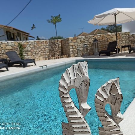 Avra Villa Gaios Room photo