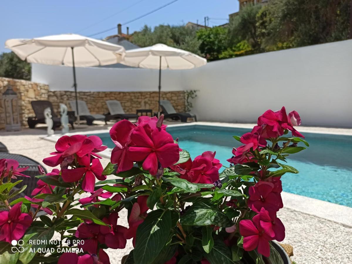 Avra Villa Gaios Exterior photo